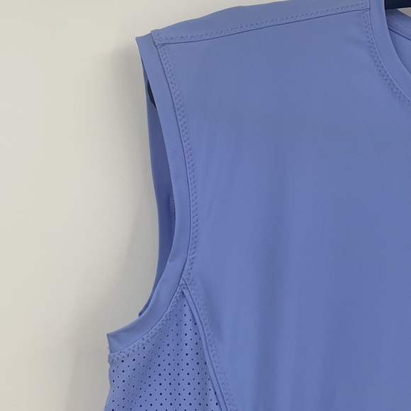 Athleta Workout Top - Picture 4 of 6